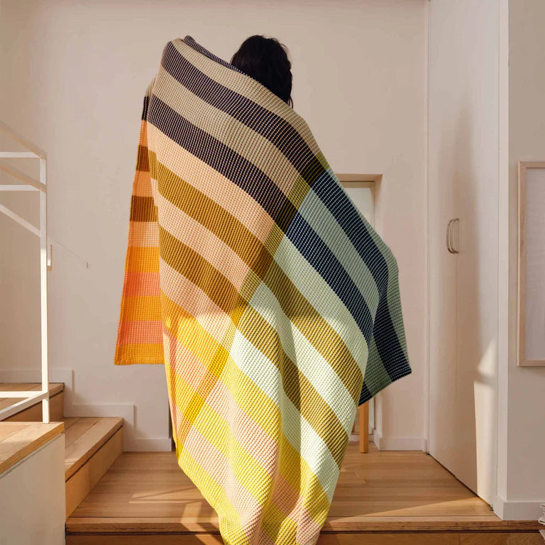 VORLOOM Dreamweave Waffle Throw Blanket